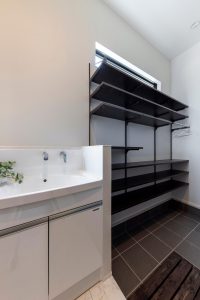 3　山口工務店　新築　シューズクローク